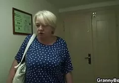 أمي ذوي سكس متحرك عرب الياقات البيضاء في إجازة