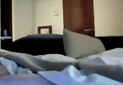 وظيفة صغيرة اطيازعرب لجمع الحيوانات المنوية على وجهها!
